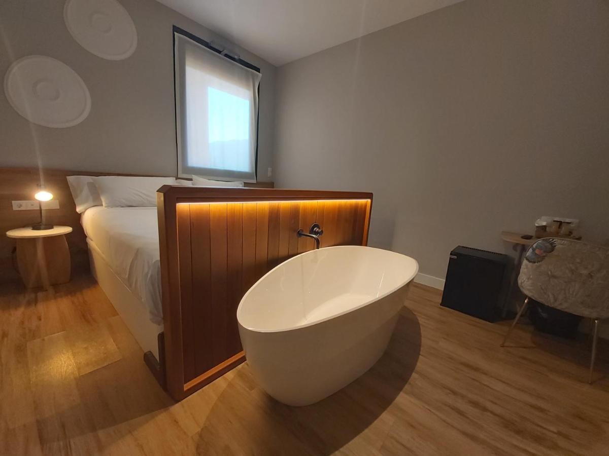 Habital Suites Jaca Zewnętrze zdjęcie