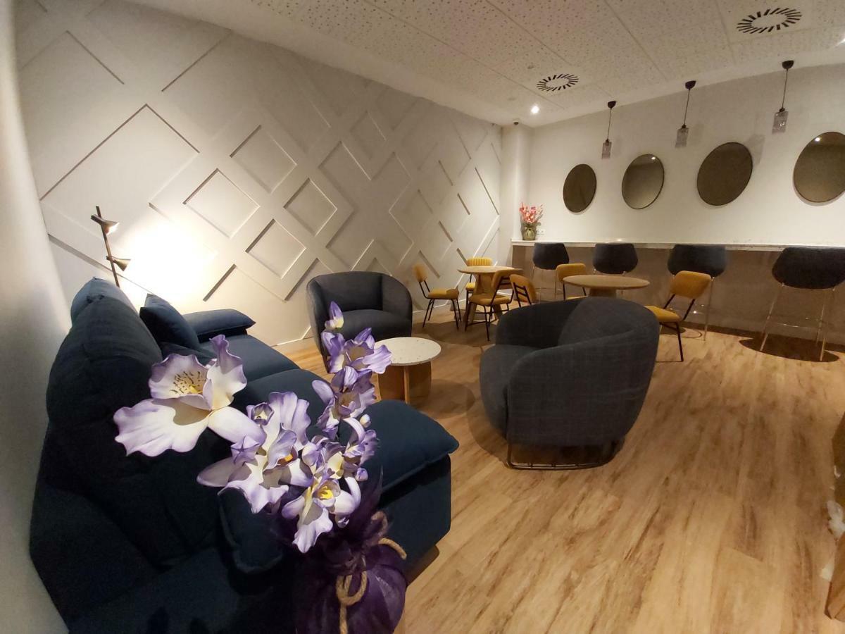 Habital Suites Jaca Zewnętrze zdjęcie